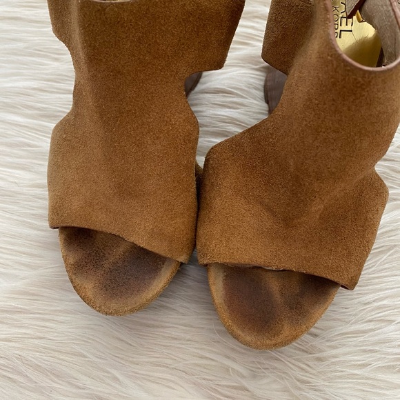 Michael Korks Tan Suede Peep Toe Josephine Wedge Sandals - Picture 3 of 15